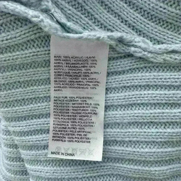 The Ragged Priest Faux Fur Y2K Baby Blue Cardigan Sweater - Picture 5 of 6